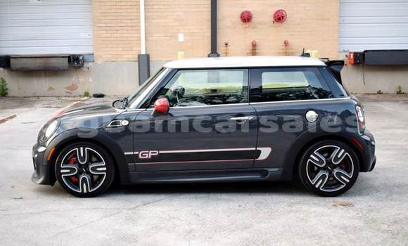 Buy Used MINI Cooper Other Car in Hagåtña in Hagatna