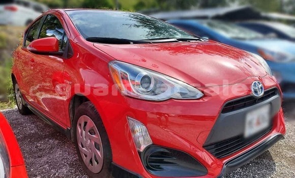 Acheter Occasion Voiture Toyota Prius c Rouge à Hagåtña, Hagatna Acheter Occasion Voiture Toyota Prius c Rouge à Hagåtña, Hagatna