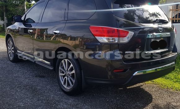 Buy Used Nissan Pathfinder Brown Car in Santa Rita in Agat Buy Used Nissan Pathfinder Brown Car in Santa Rita in Agat