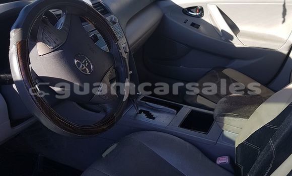 Buy Used Toyota Camry Silver Car in Dededo in Dededo Buy Used Toyota Camry Silver Car in Dededo in Dededo