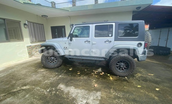 Buy Used Jeep Wrangler Silver Car in Tamuning in Tamuning Buy Used Jeep Wrangler Silver Car in Tamuning in Tamuning