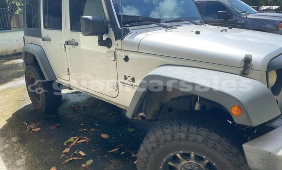 Buy Used Jeep Wrangler Silver Car in Tamuning in Tamuning Buy Used Jeep Wrangler Silver Car in Tamuning in Tamuning