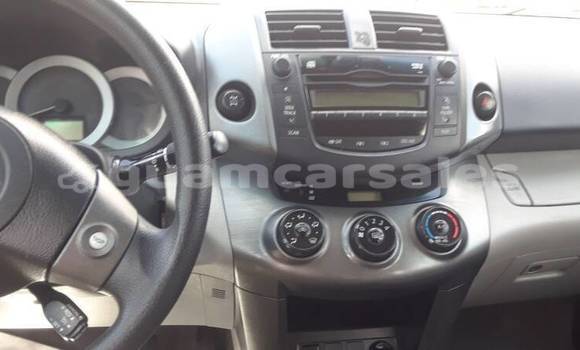 Buy Used Toyota RAV4 Silver Car in Barrigada in Barrigada Buy Used Toyota RAV4 Silver Car in Barrigada in Barrigada