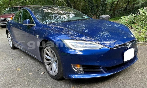 Buy Used Tesla Model S Blue Car in Tamuning in Tamuning Buy Used Tesla Model S Blue Car in Tamuning in Tamuning