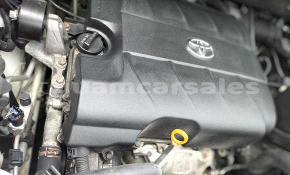 Buy Used Toyota Sienna White Car in Dededo in Dededo Buy Used Toyota Sienna White Car in Dededo in Dededo
