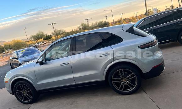 Buy Used Porsche Cayenne Silver Car in Tamuning in Tamuning Buy Used Porsche Cayenne Silver Car in Tamuning in Tamuning