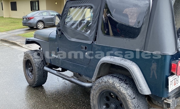 Buy Used Jeep Wrangler Green Car in Yigo in Yigo Buy Used Jeep Wrangler Green Car in Yigo in Yigo