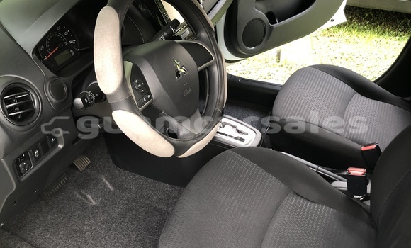 Acheter Neuf Voiture Mitsubishi Mirage Blanc à Inarajan, Inarajan Acheter Neuf Voiture Mitsubishi Mirage Blanc à Inarajan, Inarajan