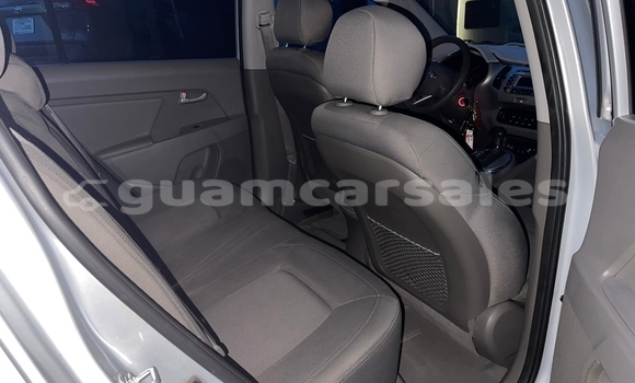 Buy Used Kia Sportage Silver Car in Barrigada Heights in Barrigada Buy Used Kia Sportage Silver Car in Barrigada Heights in Barrigada