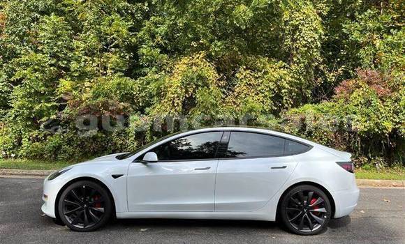Buy Used Tesla Model 3 White Car in Agana in Hagatna Buy Used Tesla Model 3 White Car in Agana in Hagatna