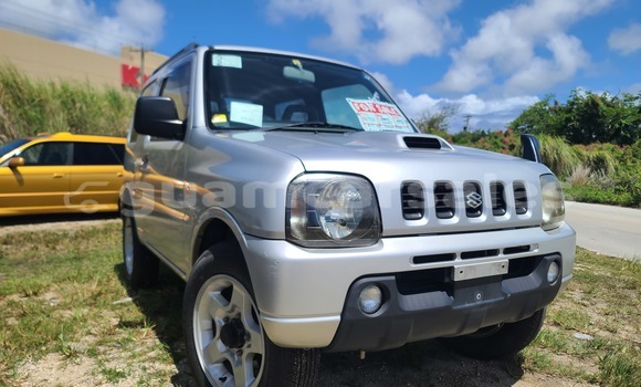 Buy Used Suzuki Jimny Silver Car in Tamuning in Tamuning Buy Used Suzuki Jimny Silver Car in Tamuning in Tamuning
