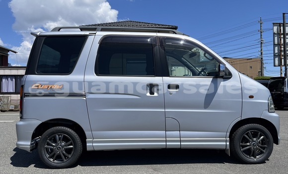 Buy Used Daihatsu Atrai Silver Car in Tamuning in Tamuning Buy Used Daihatsu Atrai Silver Car in Tamuning in Tamuning