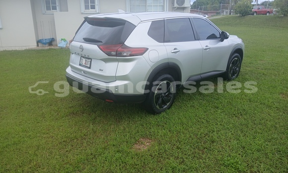Buy Used Nissan Rogue Silver Car in Mongmong in Mongmong-Toto-Maite Buy Used Nissan Rogue Silver Car in Mongmong in Mongmong-Toto-Maite