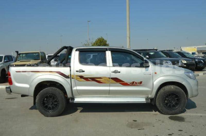 Big with watermark toyota hilux dededo dededo 623