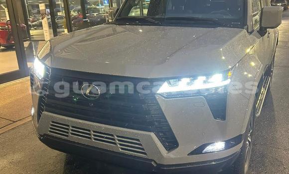Buy Used Lexus GX White Car in Hagåtña in Hagatna