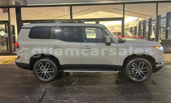 Buy Used Lexus GX White Car in Hagåtña in Hagatna Buy Used Lexus GX White Car in Hagåtña in Hagatna