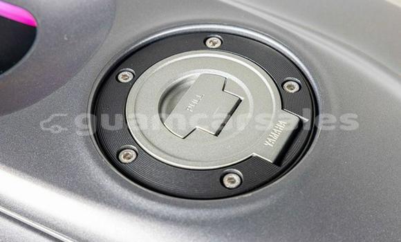 Buy Used Yamaha YZF Black Bike in Hagåtña in Hagatna Buy Used Yamaha YZF Black Bike in Hagåtña in Hagatna