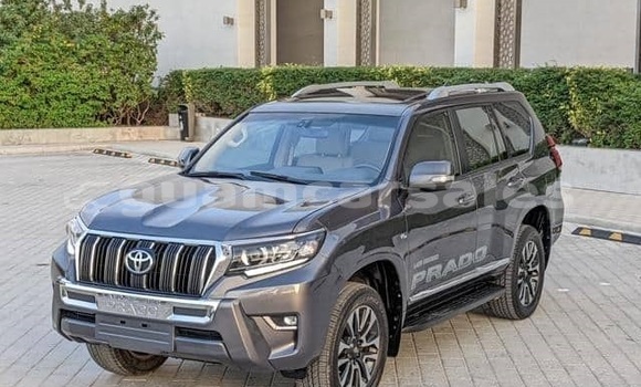 Acheter Occasion Voiture Toyota Land Cruiser Prado Blanc à Anderson Air Force Base, Yigo Acheter Occasion Voiture Toyota Land Cruiser Prado Blanc à Anderson Air Force Base, Yigo
