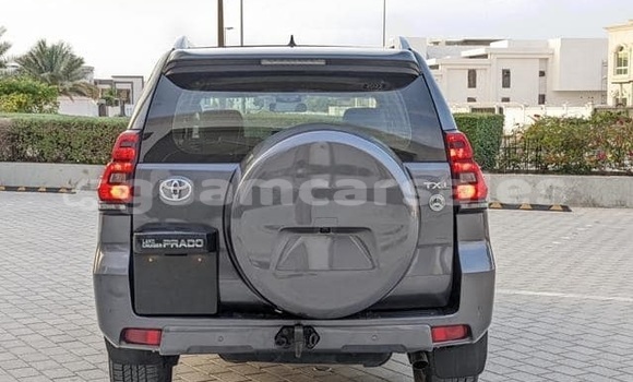 Acheter Occasion Voiture Toyota Land Cruiser Prado Blanc à Anderson Air Force Base, Yigo Acheter Occasion Voiture Toyota Land Cruiser Prado Blanc à Anderson Air Force Base, Yigo