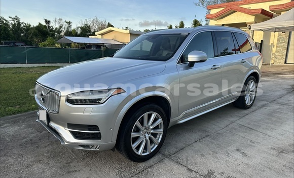Buy Used Volvo XC90 Silver Car in Yigo in Yigo Buy Used Volvo XC90 Silver Car in Yigo in Yigo