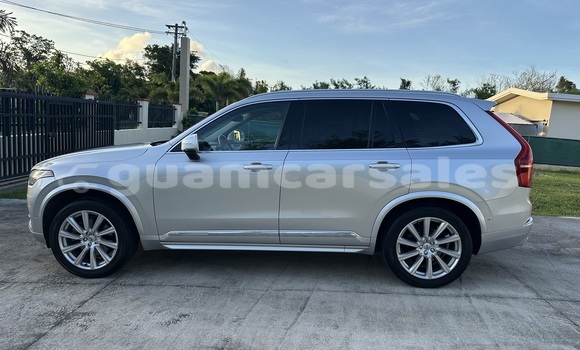 Buy Used Volvo XC90 Silver Car in Yigo in Yigo Buy Used Volvo XC90 Silver Car in Yigo in Yigo