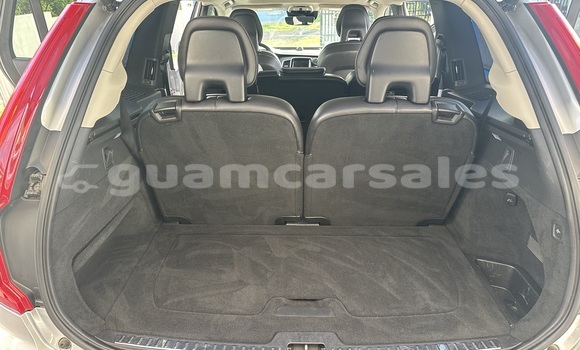 Buy Used Volvo XC90 Silver Car in Yigo in Yigo Buy Used Volvo XC90 Silver Car in Yigo in Yigo