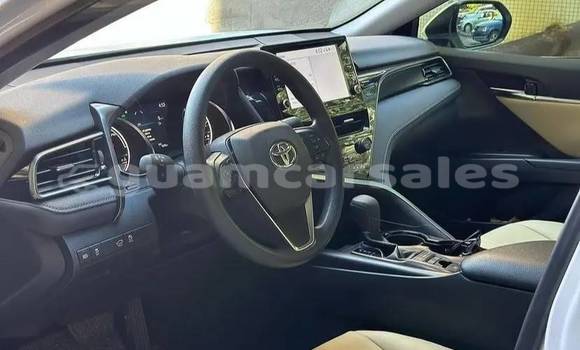 Buy Used Toyota Camry White Car in Hagåtña in Hagatna Buy Used Toyota Camry White Car in Hagåtña in Hagatna