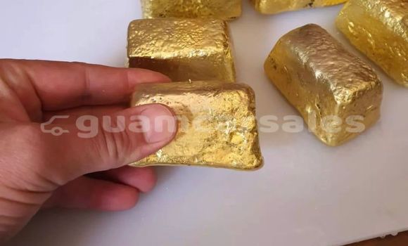  Copper Wire & Gold Bar