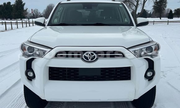 Buy Used Toyota 4Runner White Car in Ordot in Chalan-Pago-Ordot