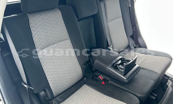 Buy Used Toyota 4Runner White Car in Ordot in Chalan-Pago-Ordot Buy Used Toyota 4Runner White Car in Ordot in Chalan-Pago-Ordot