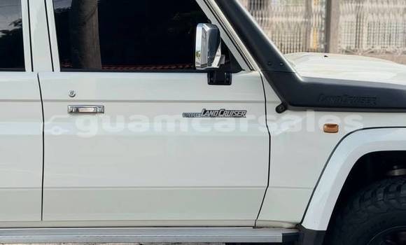 Buy Used Toyota Land Cruiser White Car in Hagåtña in Hagatna Buy Used Toyota Land Cruiser White Car in Hagåtña in Hagatna