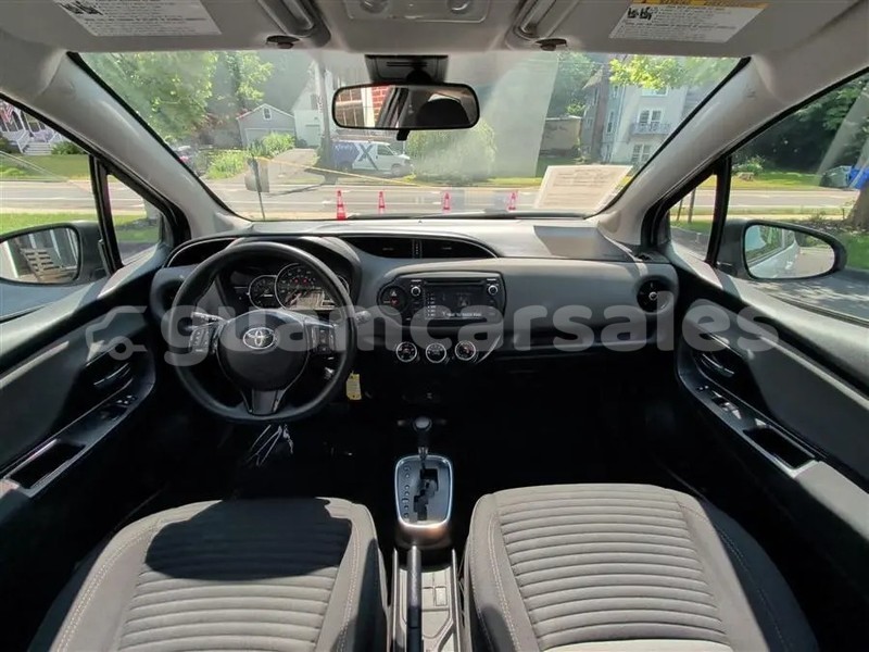 Big with watermark toyota yaris agat agat 750