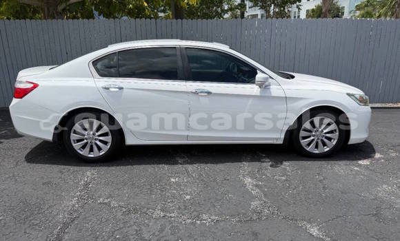 Buy Used Honda Accord White Car in Merizo in Merizo Buy Used Honda Accord White Car in Merizo in Merizo