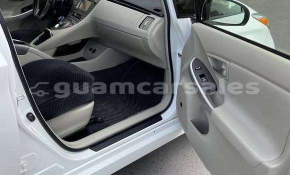 Buy Used Toyota Prius White Car in Hagåtña in Hagatna Buy Used Toyota Prius White Car in Hagåtña in Hagatna