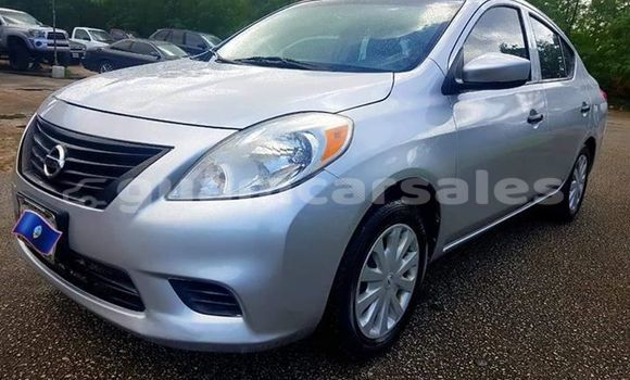 Buy Used Nissan Versa Silver Car in Dededo in Dededo Buy Used Nissan Versa Silver Car in Dededo in Dededo